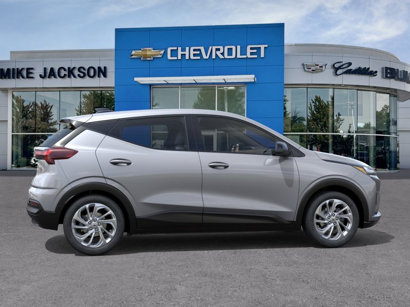 2027 Chevrolet Bolt LT FWD 4dr LT Electric [4]