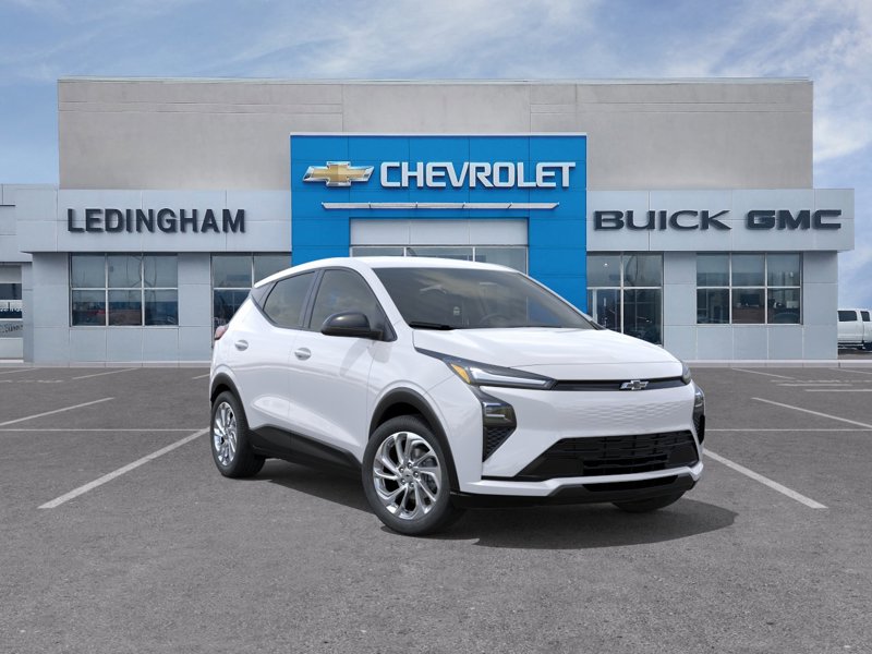 2027 Chevrolet Bolt [15]