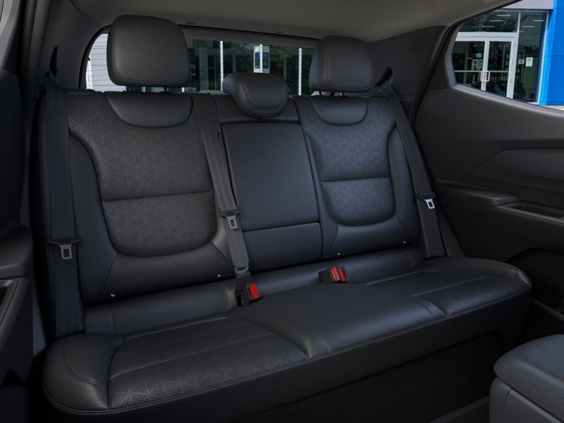2027 Chevrolet Bolt [16]