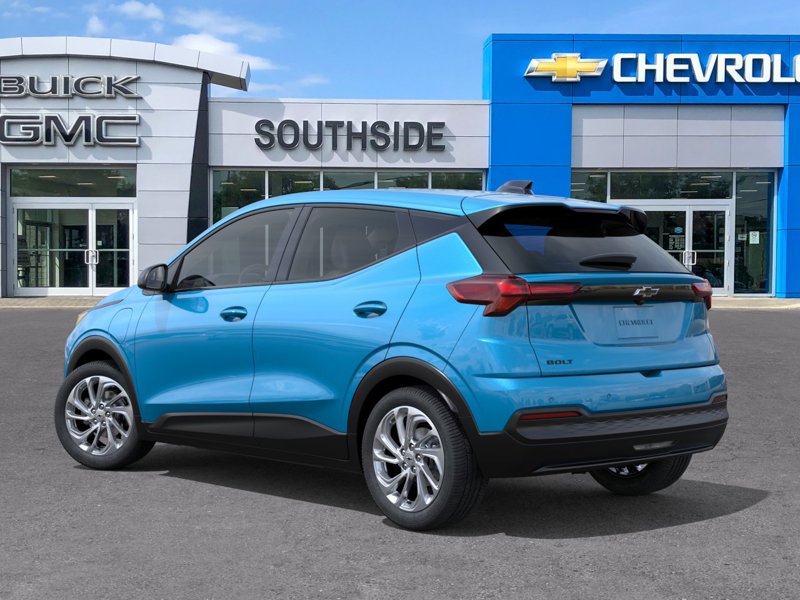 2027 Chevrolet Bolt [2]