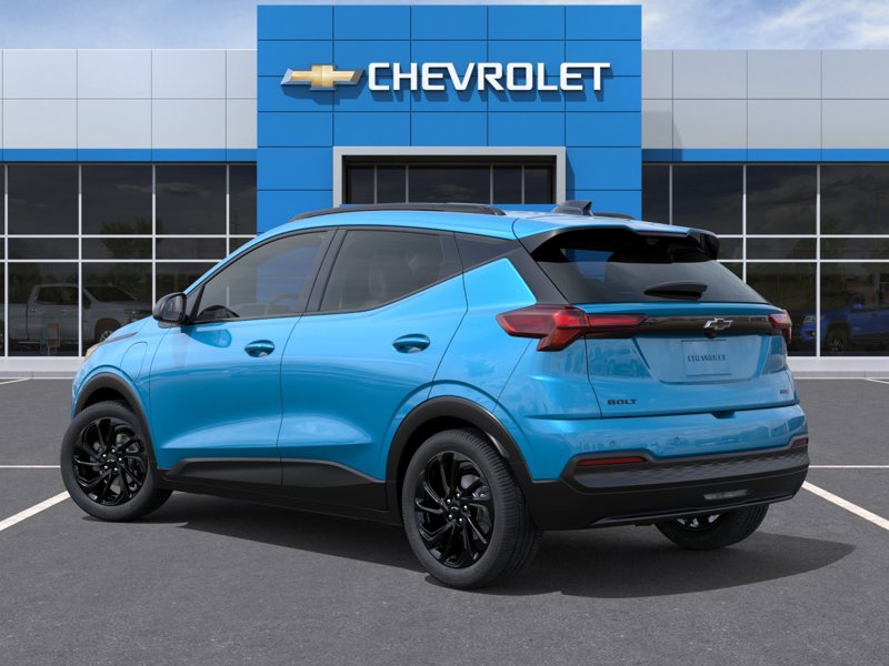 2027 Chevrolet Bolt RS FWD 4dr RS Electric [2]