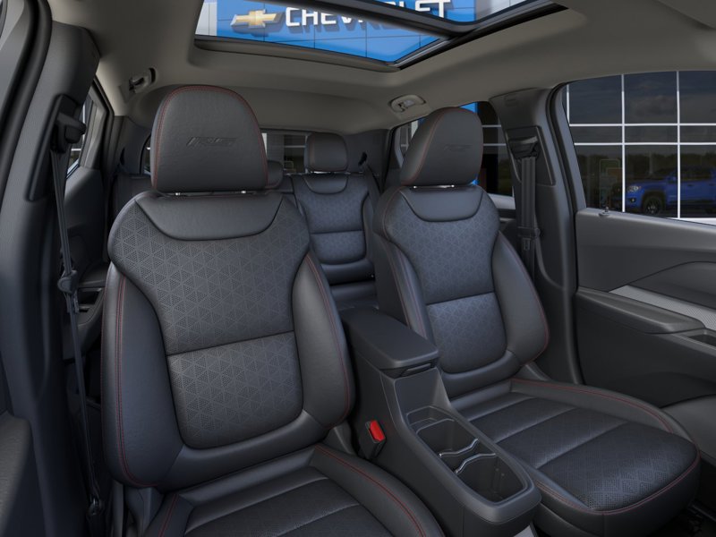 2027 Chevrolet Bolt RS FWD 4dr RS Electric [15]