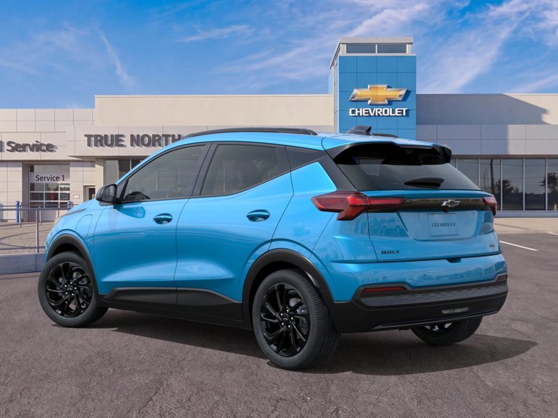 2027 Chevrolet Bolt RS FWD 4dr RS Electric [2]