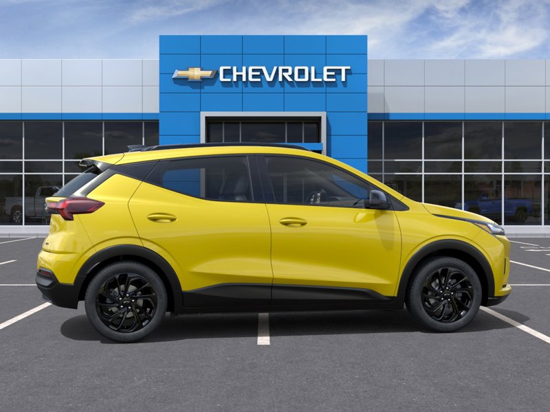 2027 Chevrolet Bolt RS FWD 4dr RS Electric [4]