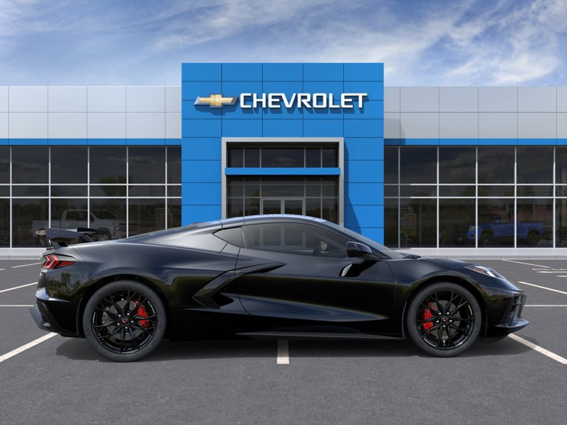 2027 Chevrolet Corvette 1LT 2dr Stingray Cpe w/1LT Gas V8 6.7L/ [4]