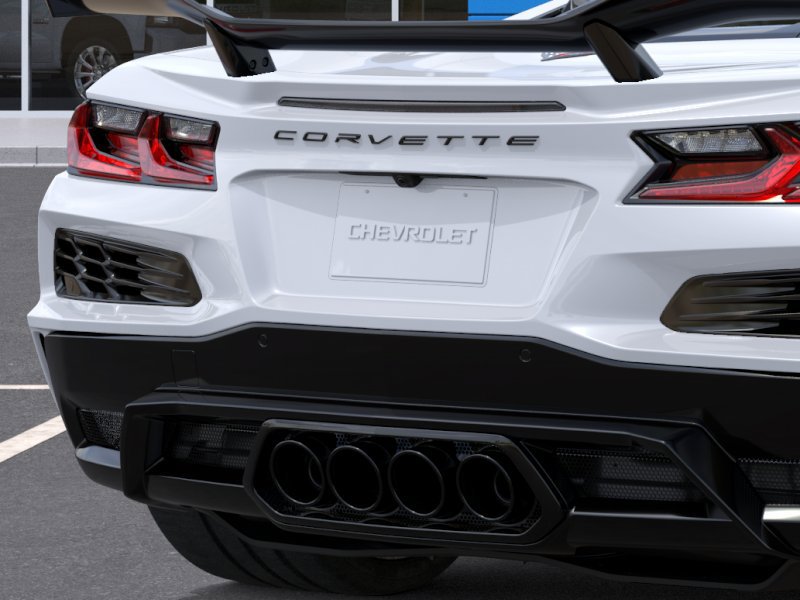2027 Chevrolet Corvette 2LZ 2dr Z06 Cpe w/2LZ Gas V8 5.5L/ [13]