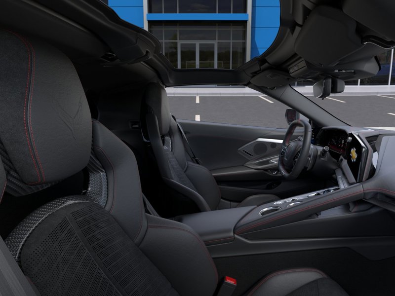 2027 Chevrolet Corvette 2LZ 2dr Z06 Cpe w/2LZ Gas V8 5.5L/ [16]