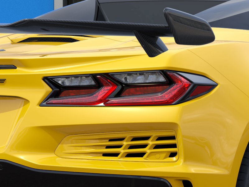 2026 Chevrolet Corvette 2LZ 2dr E-Ray Conv w/2LZ Gas V8 6.2L/ [10]