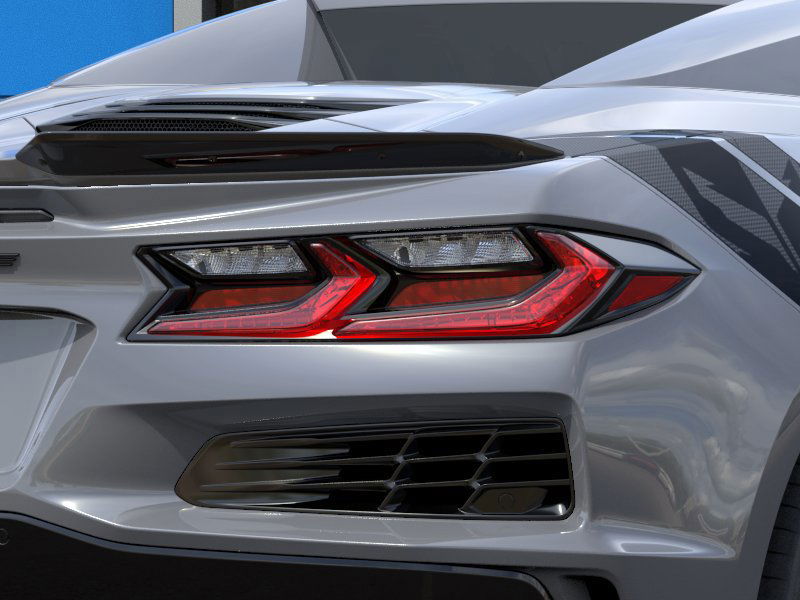 2025 Chevrolet Corvette 3LZ 2dr E-Ray Conv w/3LZ Gas V8 6.2L/ [10]