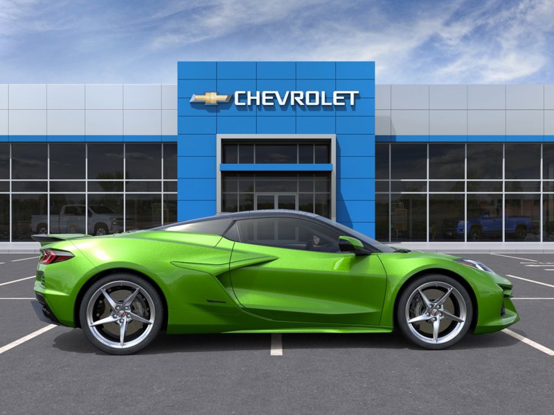 2026 Chevrolet Corvette 3LZ 2dr E-Ray Conv w/3LZ Gas V8 6.2L/ [4]