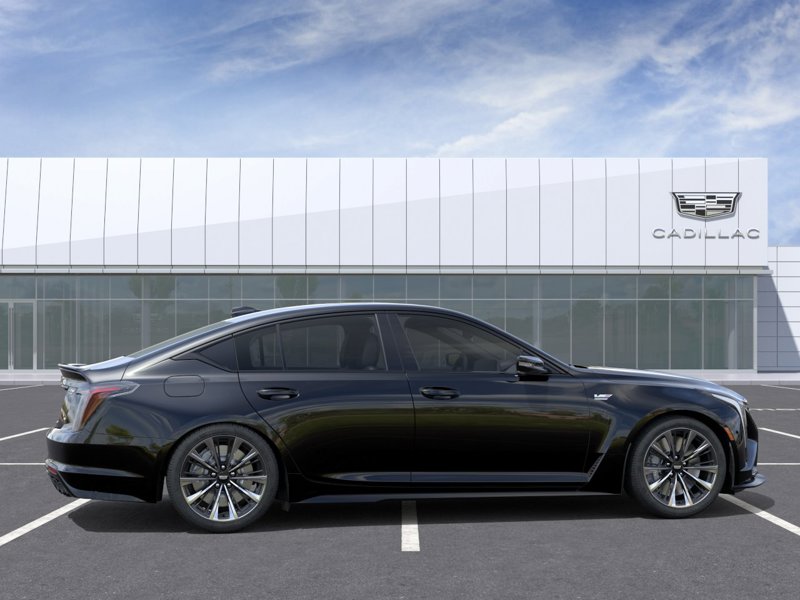 2026 Cadillac CT5-V Blackwing 4dr Sdn Blackwing Supercharged Gas V8 6.2L/ [4]
