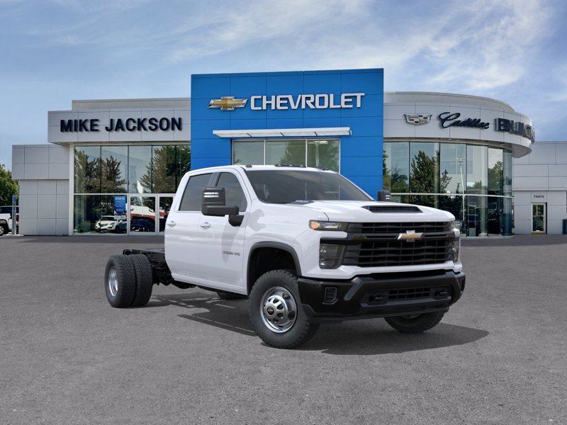 2026 Chevrolet Silverado 3500HD Chassis Work Truck Crew Cab 4WD