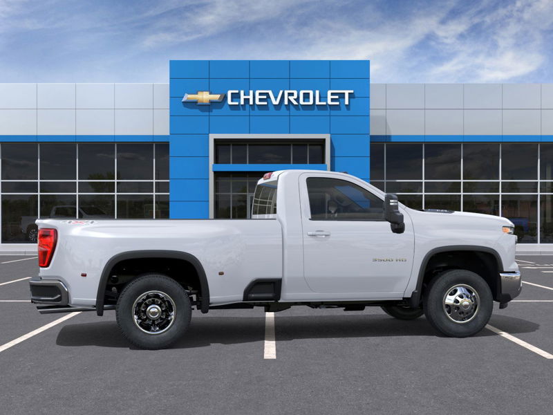 2025 Chevrolet Silverado 3500HD LT 4WD Reg Cab 142″ LT Gas V8 6.6L/400 [4]