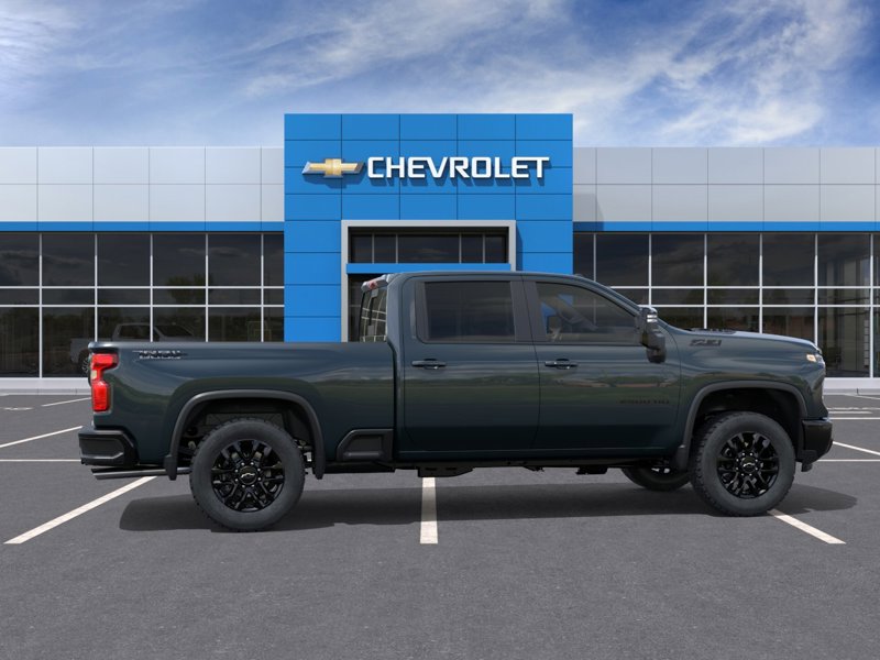 2026 Chevrolet Silverado 2500HD LT 4WD Crew Cab 159″ LT Gas V8 6.6L/ [4]