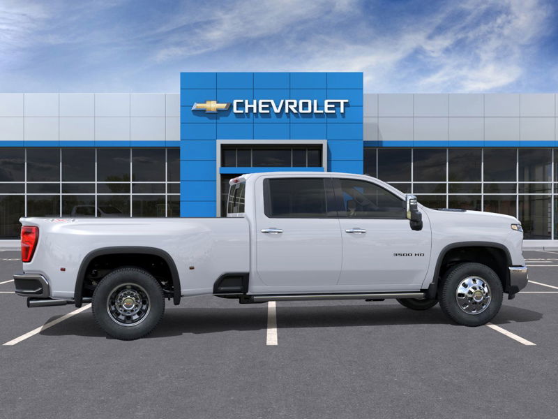 2025 Chevrolet Silverado 3500HD LTZ 4WD Crew Cab 172″ LTZ Turbocharged Diesel V8 6.6L/403 [4]