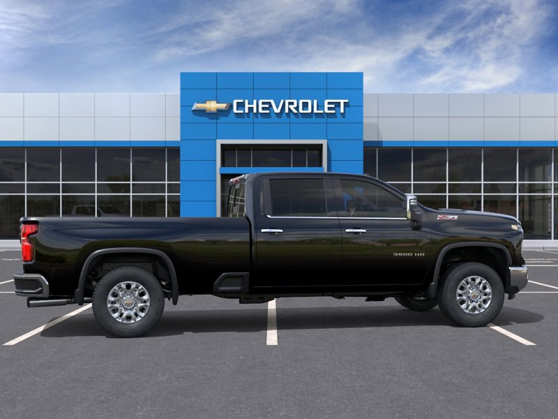 2026 Chevrolet Silverado 3500HD LTZ 4WD Crew Cab 172″ LTZ Turbocharged Diesel V8 6.6L/403 [4]