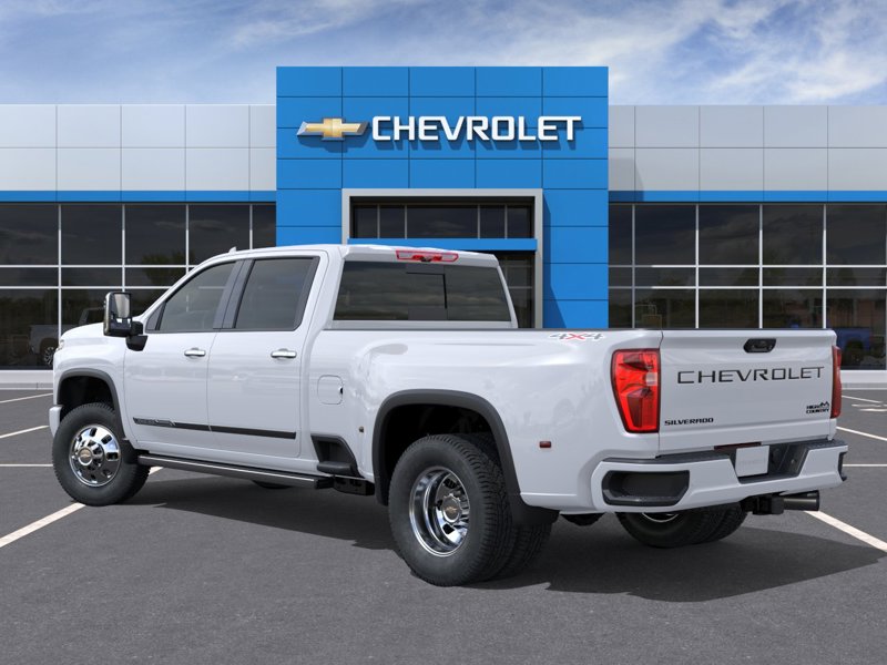 2026 Chevrolet Silverado 3500HD High Country 4WD Crew Cab 172″ High Country Turbocharged Diesel V8 6.6L/403 [2]