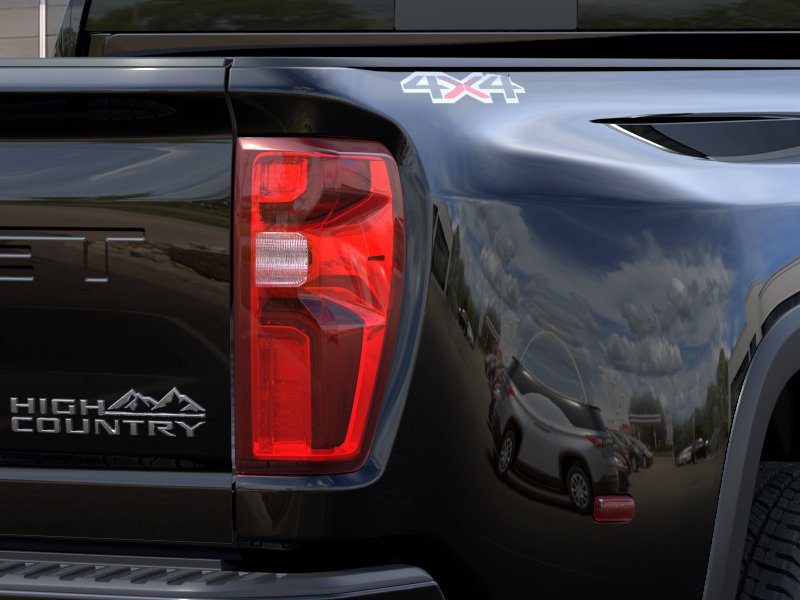2026 Chevrolet Silverado 3500HD High Country 4WD Crew Cab 172″ High Country Turbocharged Diesel V8 6.6L/403 [10]