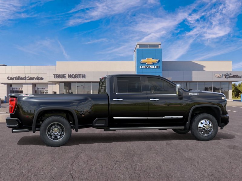 2026 Chevrolet Silverado 3500HD High Country 4WD Crew Cab 172″ High Country Turbocharged Diesel V8 6.6L/403 [4]