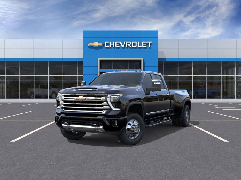 2025 Chevrolet Silverado 3500HD High Country 4WD Crew Cab 172" High Country Turbocharged Diesel V8 6.6L/403 [2]