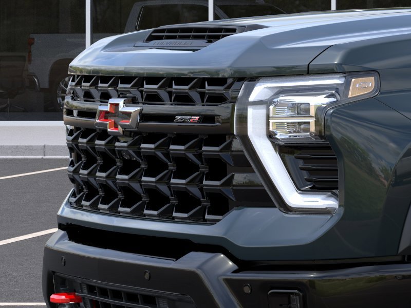 2026 Chevrolet Silverado 2500HD ZR2 4WD Crew Cab 159″ ZR2 Turbocharged Diesel V8 6.6L/ [12]