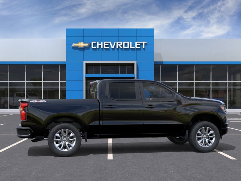 2026 Chevrolet Silverado 1500 Custom 4WD Crew Cab 147″ Custom Turbocharged Gas I4 2.7L/166 [4]
