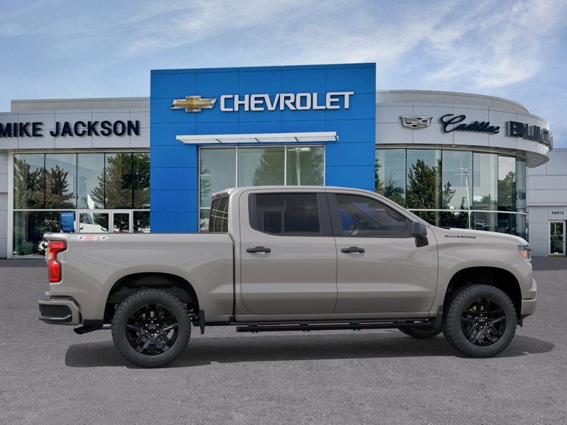 2026 Chevrolet Silverado 1500 Custom 4WD Crew Cab 147″ Custom Turbocharged Gas I4 2.7L/166 [4]