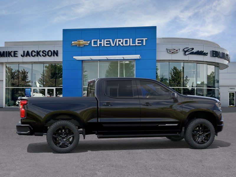 2026 Chevrolet Silverado 1500 High Country 4WD Crew Cab 147″ High Country Gas V8 5.3L/325 [4]