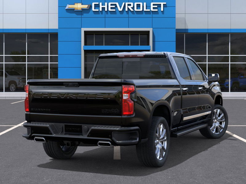 2025 Chevrolet Silverado 1500 High Country 4WD Crew Cab 157″ High Country Gas V8 6.2L/376 [3]