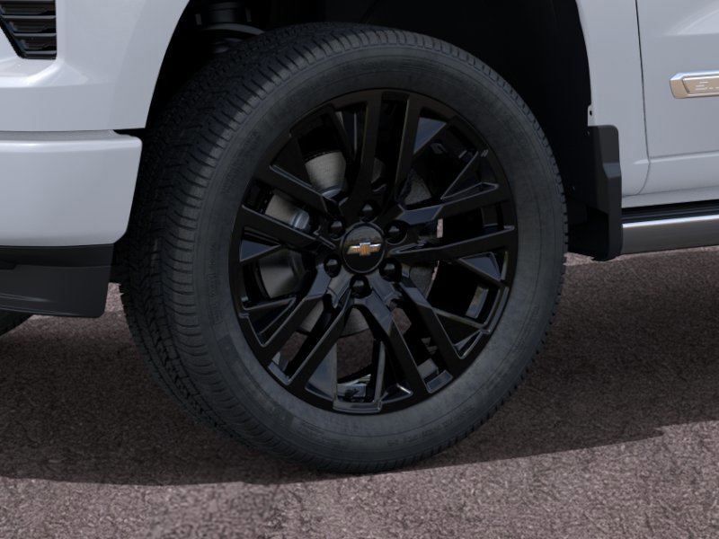 2026 Chevrolet Silverado 1500 High Country 4WD Crew Cab 147″ High Country Gas V8 6.2L/376 [8]