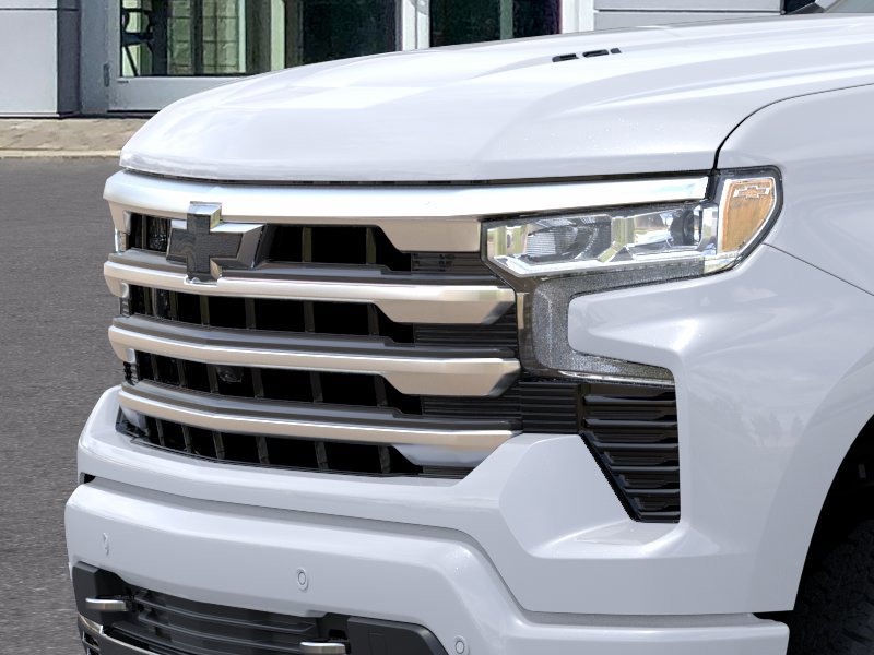 2026 Chevrolet Silverado 1500 High Country 4WD Crew Cab 147″ High Country Gas V8 6.2L/376 [12]