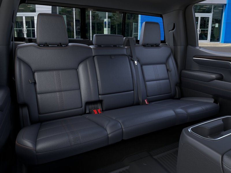 2026 Chevrolet Silverado 1500 High Country 4WD Crew Cab 147″ High Country Gas V8 6.2L/376 [16]
