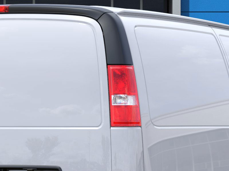 2024 Chevrolet Express Cargo Van RWD 2500 135″ Gas V8 6.6L/ [10]