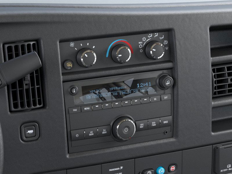 2024 Chevrolet Express Cargo Van RWD 2500 135″ Gas V8 6.6L/ [19]