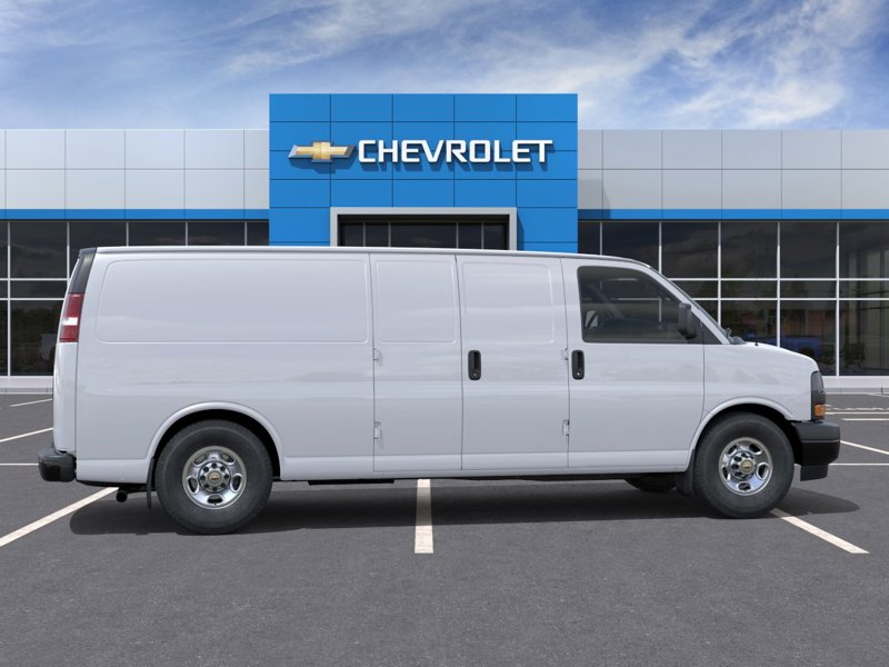 2026 Chevrolet Express Cargo Van RWD 2500 155″ Gas V6 4.3L/ [4]