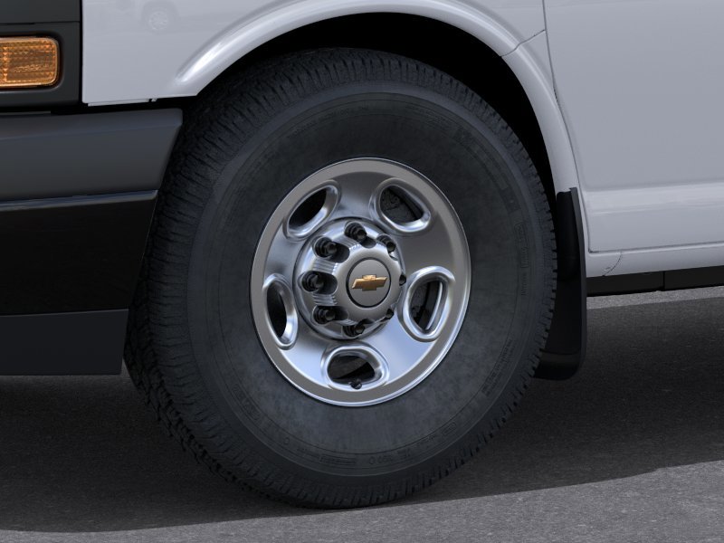 2026 Chevrolet Express Cargo Van RWD 2500 155″ Gas V6 4.3L/ [8]