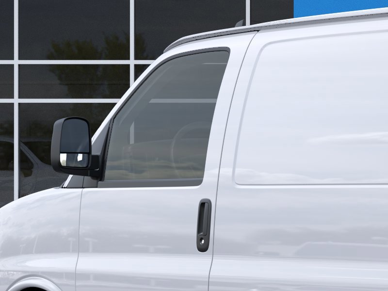 2025 Chevrolet Express Cargo Van RWD 3500 135″ Gas V8 6.6L/ [11]