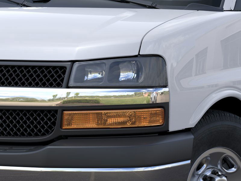 2026 Chevrolet Express Cargo Van RWD 3500 135″ Gas V8 6.6L/ [9]