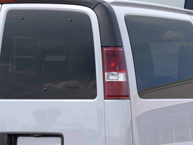 2026 GMC Savana Passenger LT RWD 2500 135″ LT Gas V6 4.3L/262 [10]
