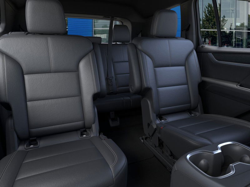 2026 GMC Acadia AWD Elevation AWD 4dr Elevation Gas 2.5L/ [16]