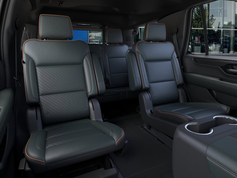 2026 GMC Yukon AT4 4WD 4dr AT4 Turbo Diesel 3.0L/ [16]