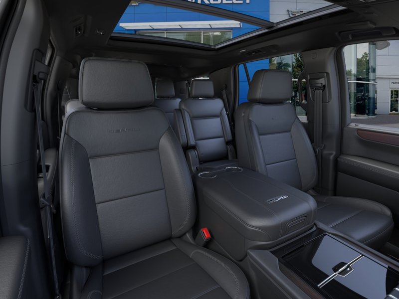 2026 GMC Yukon Denali 4WD 4dr Denali Gas V8 6.2L/ [15]