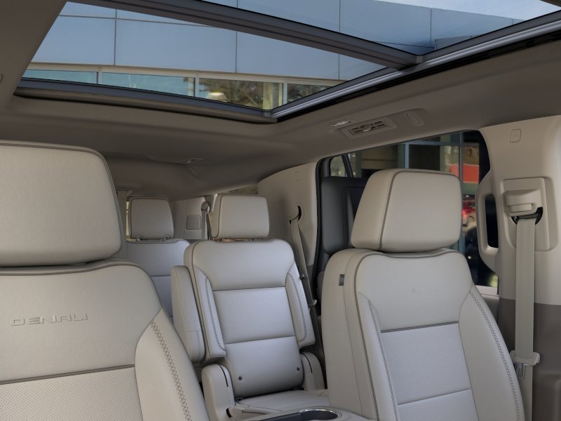2026 GMC Yukon Denali 4WD 4dr Denali Gas V8 6.2L/ [23]