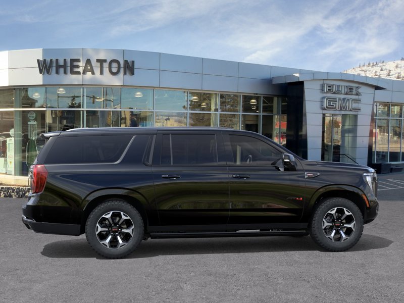 2026 GMC Yukon XL AT4 4WD 4dr AT4 Gas V8 6.2L/ [4]
