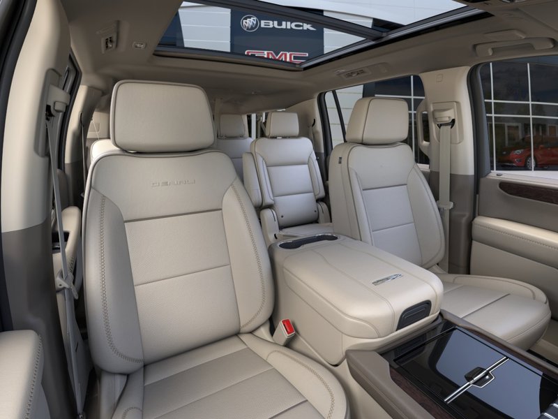 2026 GMC Yukon XL Denali 4WD 4dr Denali Gas V8 6.2L/ [15]