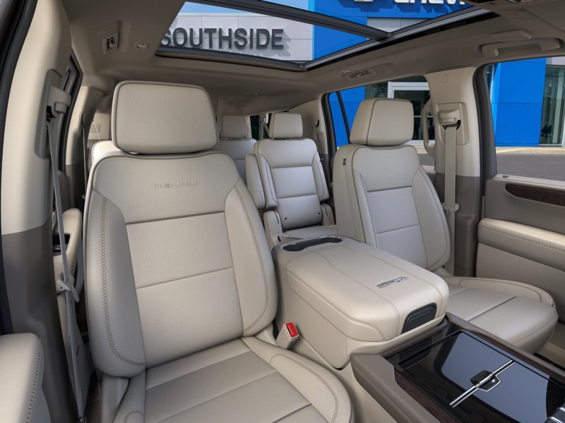 2026 GMC Yukon XL Denali 4WD 4dr Denali Gas V8 6.2L/ [15]