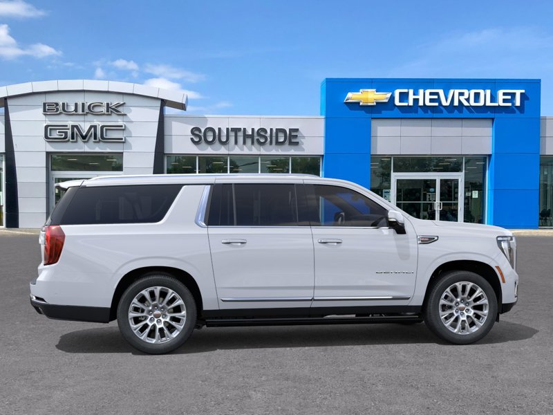 2026 GMC Yukon XL Denali 4WD 4dr Denali Gas V8 6.2L/ [4]