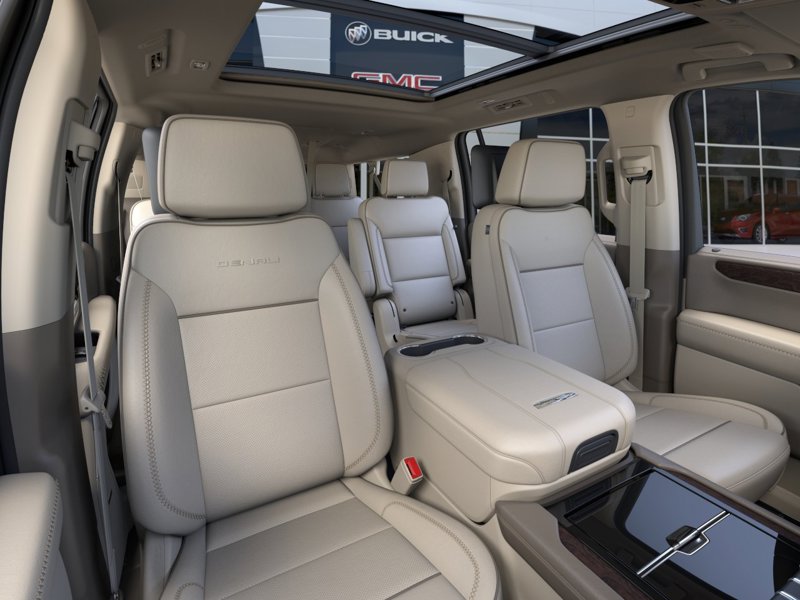 2026 GMC Yukon XL Denali 4WD 4dr Denali Gas V8 6.2L/ [5]