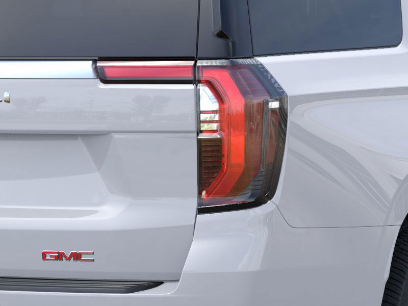 2025 GMC Yukon XL Denali 4WD 4dr Denali Gas V8 6.2L/ [10]