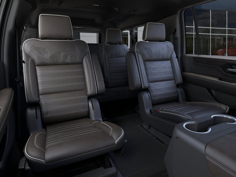 2027 GMC Yukon XL Denali Ultimate 4WD 4dr Denali Ultimate Gas V8 6.2L/ [16]
